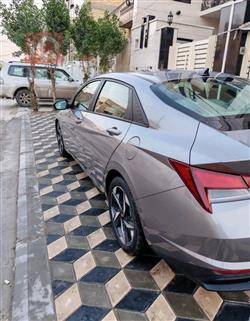 هیوندای ئەلەنترا